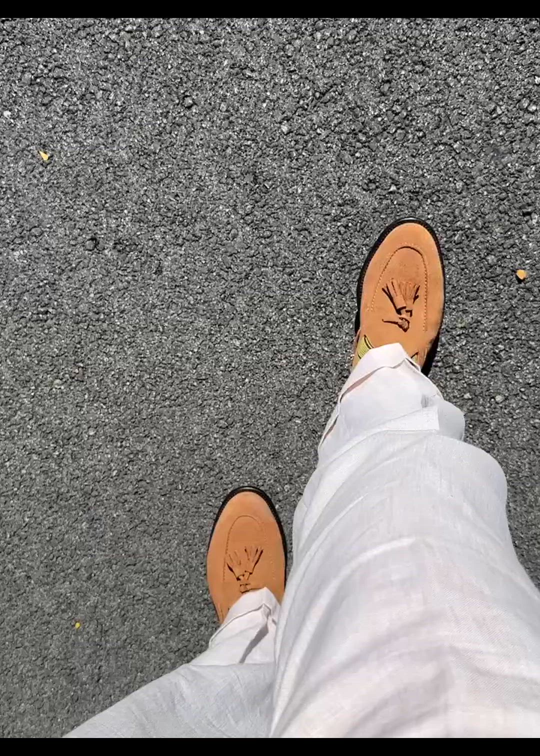 Tassel Loafers in brown suede display picture 1